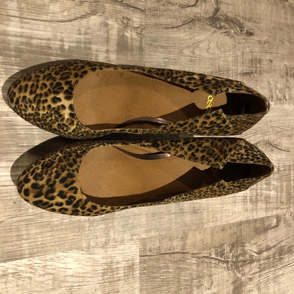 ASOS brand new platform animal print heels - Picture 3 of 5